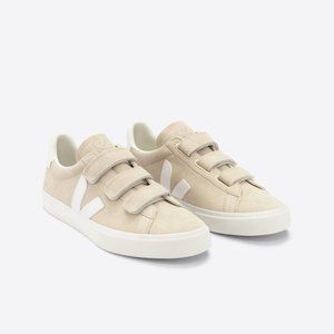 VEJA Recife Logo women’s  low top sneakers Size 7